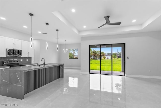 3902 4th St SW, Lehigh Acres, FL 33976 - photo 9