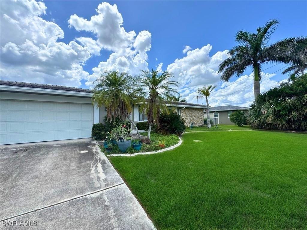2832 SE 17th Pl, Cape Coral, FL 33904 - photo 1