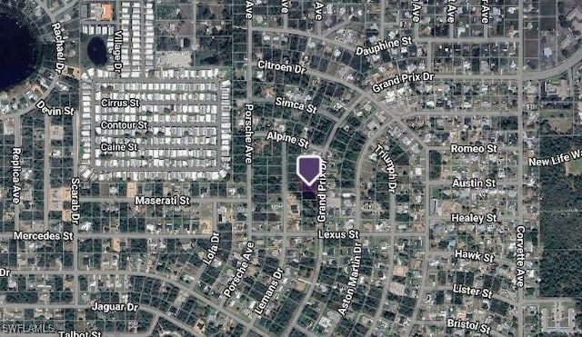 33289 Grand Prix Dr, Sebring, FL 33872