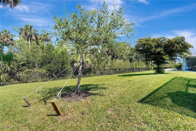 6425 Estero Bay Dr, Fort Myers, FL 33908 - view of yard