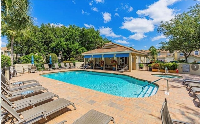 65 Silver Oaks Cir Unit 102, Naples, FL 34119 - photo 21