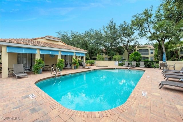 65 Silver Oaks Cir Unit 102, Naples, FL 34119 - photo 22