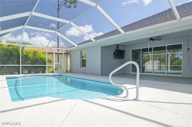 601 Clayton Ave, Lehigh Acres, FL 33972 - swimming pool with a patio area, ceiling fan, and a lanai