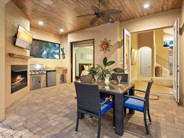 559 93rd Ave N, Naples, FL 34108 - photo 12