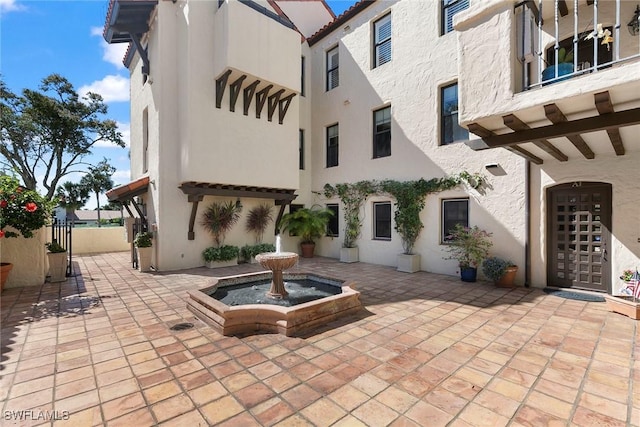 5850 Pelican Bay Blvd Unit C, Naples, FL 34108 - view of patio