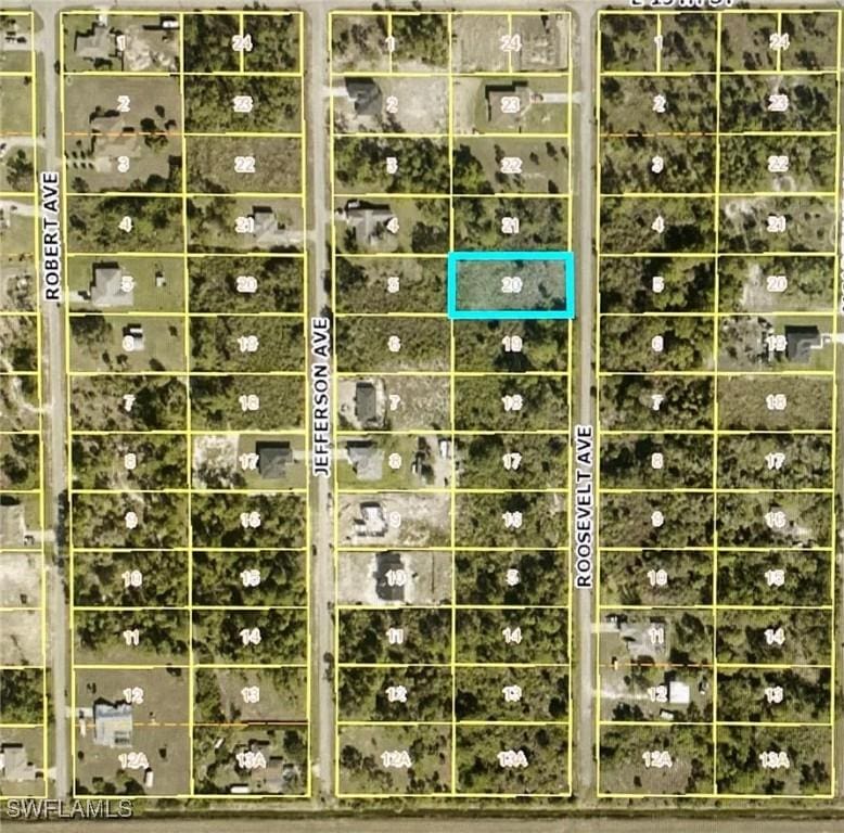 1217 Roosevelt Ave, Lehigh Acres, FL 33972