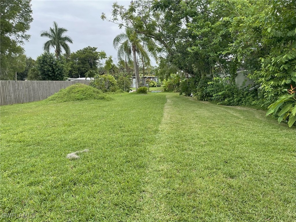 2263 Queen Anne Dr, Fort Myers, FL 33905 - photo 2