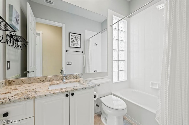28864 Yellow Fin Trl, Bonita Springs, FL 34135 - full bath featuring vanity and shower / tub combo