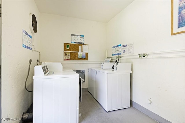 431 Van Buren St Unit B6, Fort Myers, FL 33916 - shared laundry with independent washer and dryer and baseboards