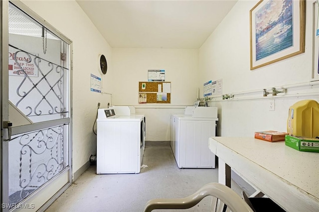 431 Van Buren St Unit B6, Fort Myers, FL 33916 - laundry area with washer and clothes dryer
