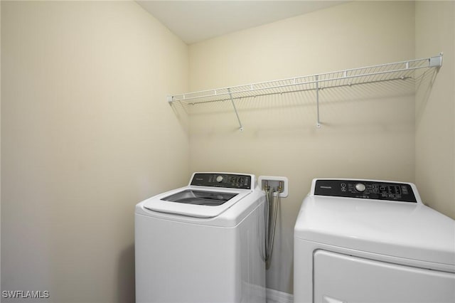 12573 Laurel Cove Dr, Fort Myers, FL 33913 - photo 26