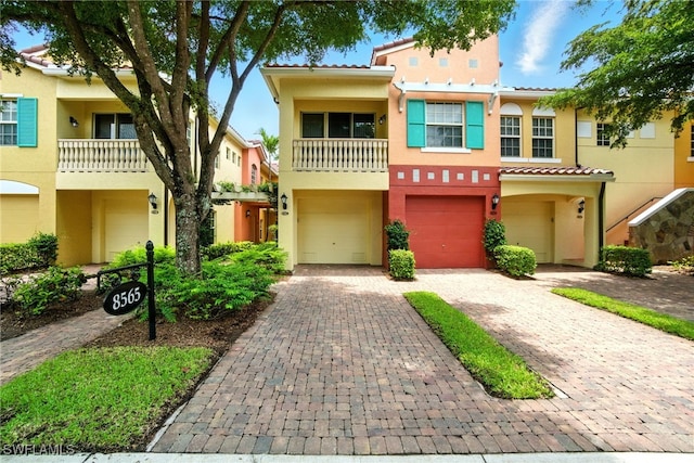 8565 Via Garibaldi Cir Unit 204, Estero, FL 33928 - photo 1