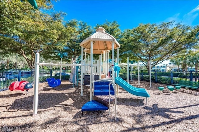 2434 Butterfly Palm Dr, Naples, FL 34119 - view of community playground