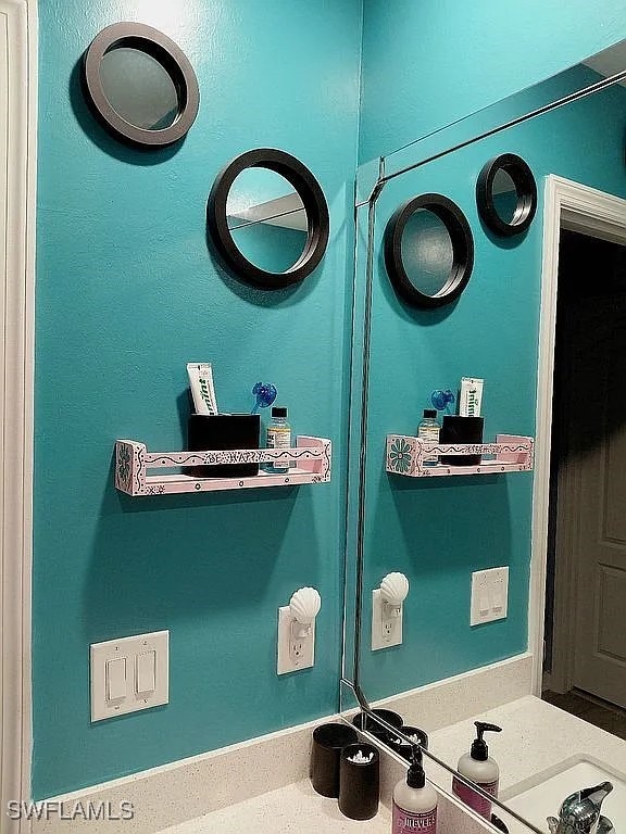 845 Lochman Dr, Fort Myers, FL 33913 - bathroom with vanity