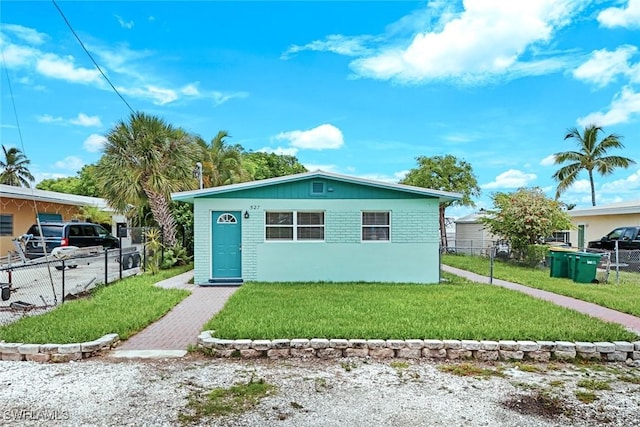 527 Goodland Drive W, Goodland, FL 34140 - view of front of property