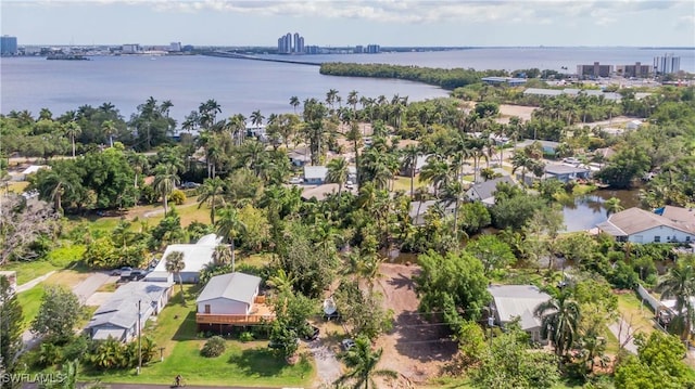 67 Oak St, North Fort Myers, FL 33903 - photo 1