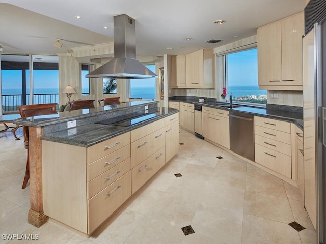 7225 Pelican Bay Blvd Unit 2205, Naples, FL 34108 - photo 10