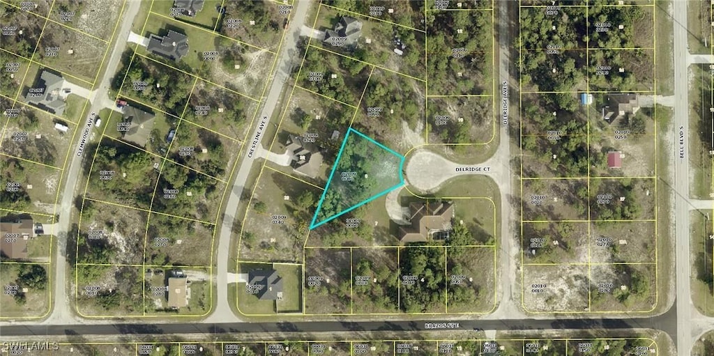 747 Delridge Ct, Lehigh Acres, FL 33974 - photo 3