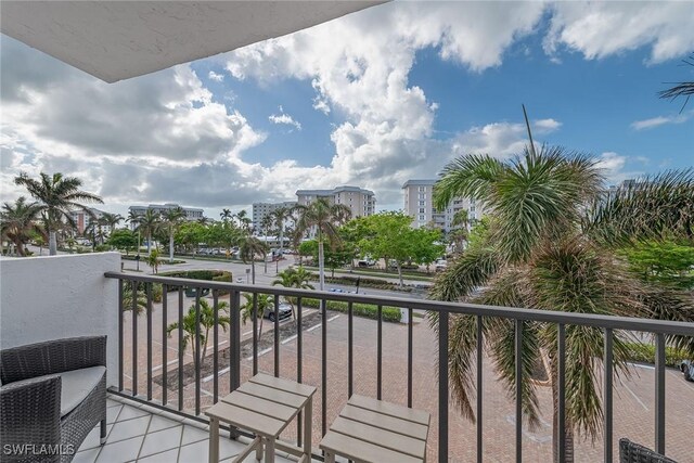 2900 Gulf Shore Blvd N Unit 310, Naples, FL 34103 - photo 11