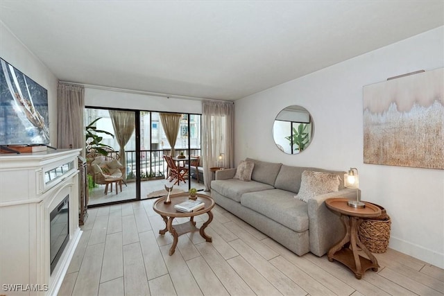 260 Southbay Dr Unit 107, Naples, FL 34108 - photo 6