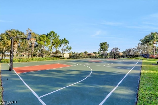 6899 Del Mar Ter, Naples, FL 34105 - view of basketball court with community basketball court
