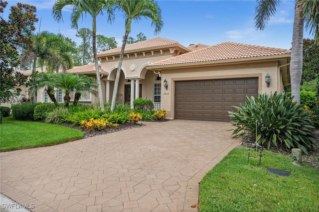 5802 Hammock Isles Dr, Naples, FL 34119 - photo 1