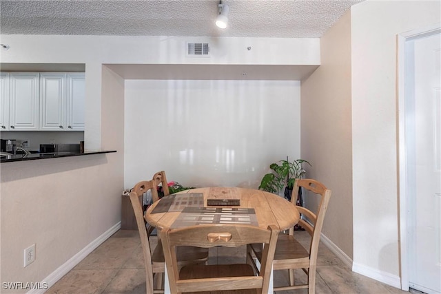 8225 Ibis Club Dr Unit 203, Naples, FL 34104 - photo 9