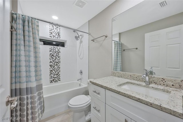 1417 Acacia Ave, Lehigh Acres, FL 33972 - full bath featuring shower / bathtub combination with curtain and vanity