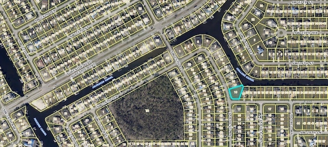 2827 SW 25th Ave, Cape Coral, FL 33914 - photo 4