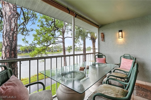 800 New Waterford Dr Unit A202, Naples, FL 34104 - sunroom with a water view