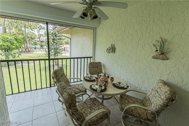 1733 Courtyard Way Unit B205, Naples, FL 34112 - sunroom with ceiling fan