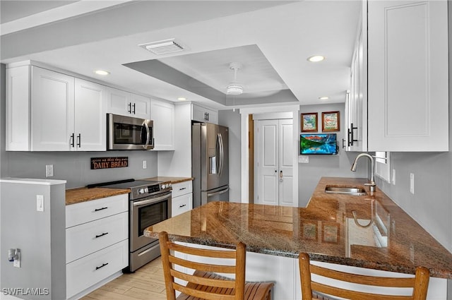 190 Tahiti Cir, Naples, FL 34113 - photo 8