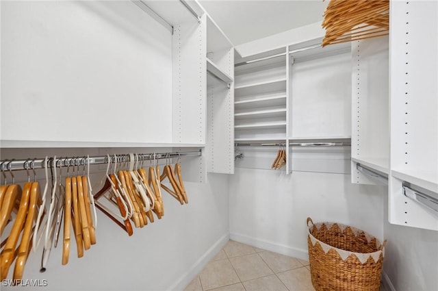 2370 Magnolia Ave Unit 6807, Naples, FL 34112 - walk in closet featuring tile patterned flooring