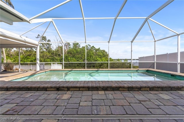 465 Donora Blvd, Fort Myers Beach, FL 33931 - outdoor pool featuring a lanai