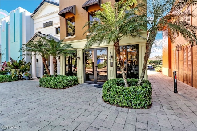 11330 Hidalgo Ct, Fort Myers, FL 33912 - entrance to property featuring french doors