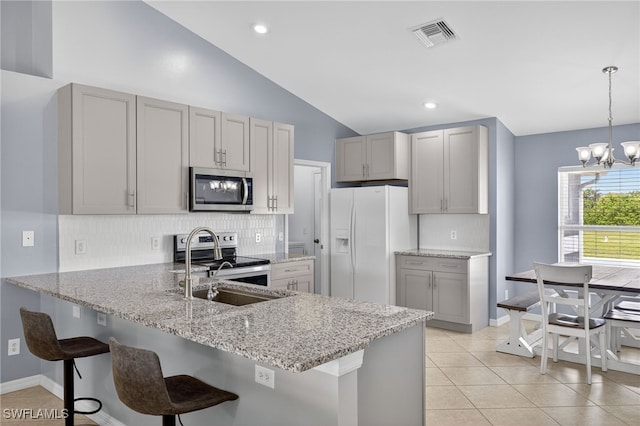 2525 NE 4th Place, Cape Coral, FL 33909 - photo 1