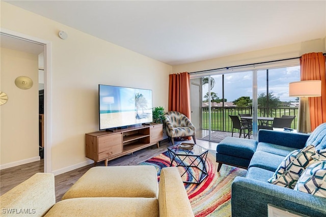 1724 Pine Valley Dr Unit 213, Fort Myers, FL 33907 - photo 4