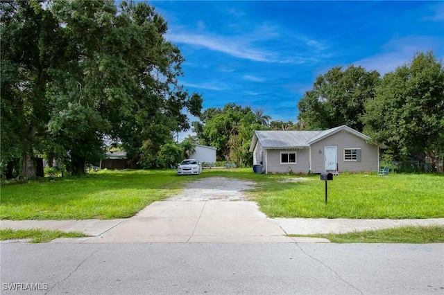 365 Clark St, North Fort Myers, FL 33903 - photo 2