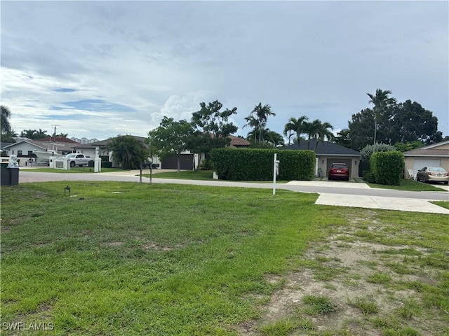 614 109th Ave N, Naples, FL 34108