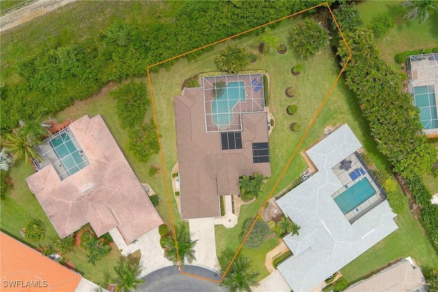 2050 Terrazzo Ln, Naples, FL 34104 - view of property location with property parcel outlined and a pool area