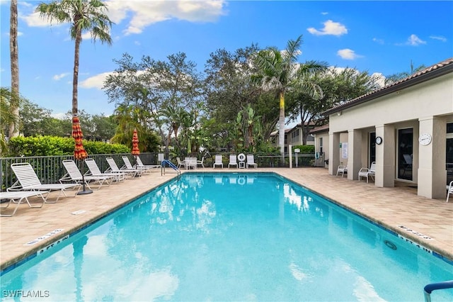 200 Diamond Cir Unit 207, Naples, FL 34110
