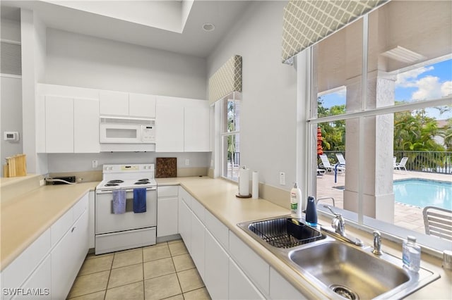 200 Diamond Cir Unit 207, Naples, FL 34110