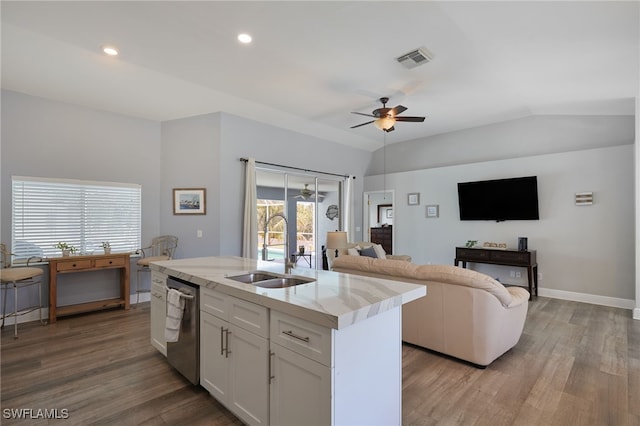 8970 Woodgate Manor Ct, Fort Myers, FL 33908 - photo 6