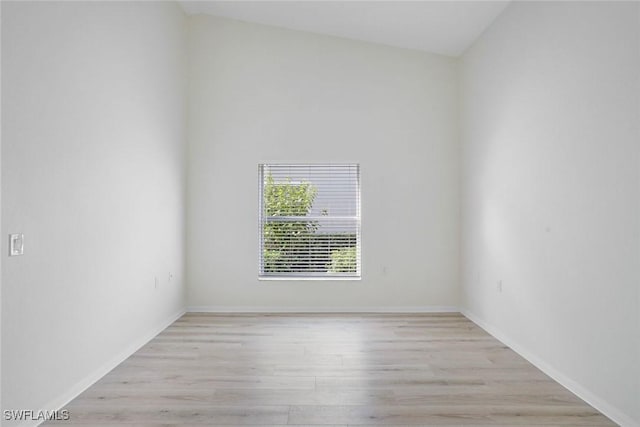 6187 Mandalay Cir Unit 32, Naples, FL 34112 - photo 9
