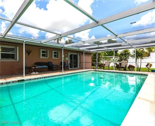 401 NE 14th Pl, Cape Coral, FL 33909 - outdoor pool featuring a patio and a lanai