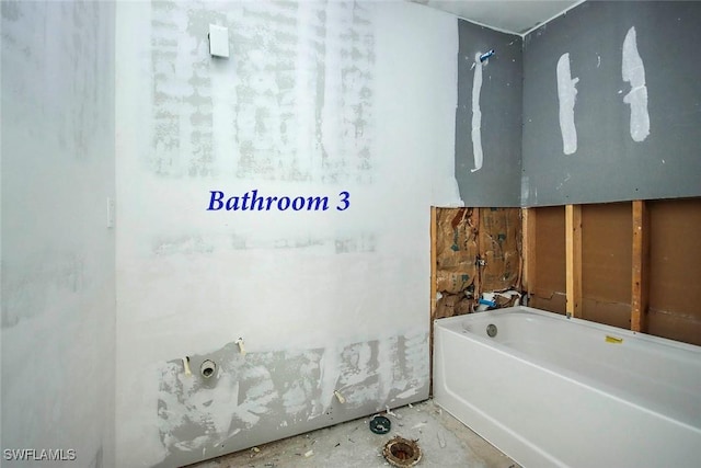5117 Sea Bell Rd Unit B109, Sanibel, FL 33957 - bathroom featuring concrete flooring and a bathtub