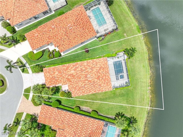 3997 Isla Ciudad Ct, Naples, FL 34109 - photo 2