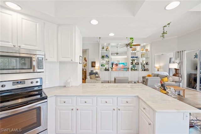 3997 Isla Ciudad Ct, Naples, FL 34109 - photo 16