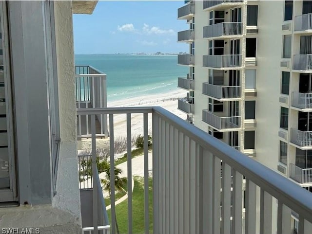 7330 Estero Blvd Unit 1107, Fort Myers Beach, FL 33931 - balcony featuring view of water and beach