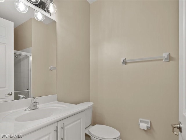 6491 Marbella Dr, Naples, FL 34105 - full bath with an enclosed shower and vanity